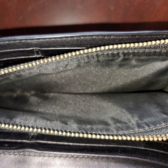 Coach Soft Leather Wallet with card slot on back - Picture 11 of 13